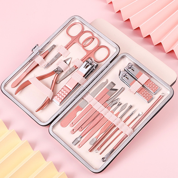 Manicure & Pedicure Tool Set — 7 to 18 Pieces