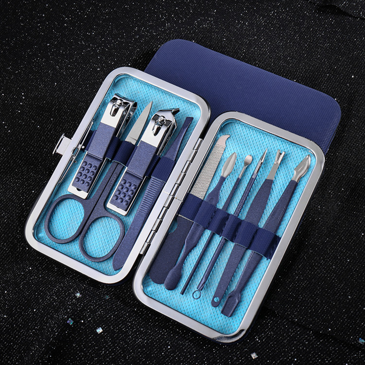 Manicure & Pedicure Tool Set — 7 to 18 Pieces